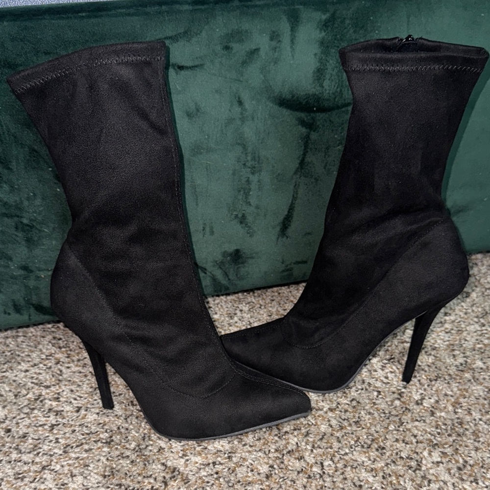 Fashion Nova Sleek Black Heeled Boots - Picture 2 of 8